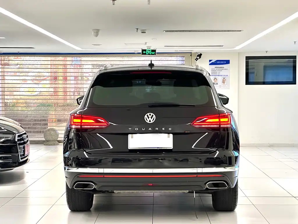 Volkswagen Touareg 2019 2.0TSI VI
