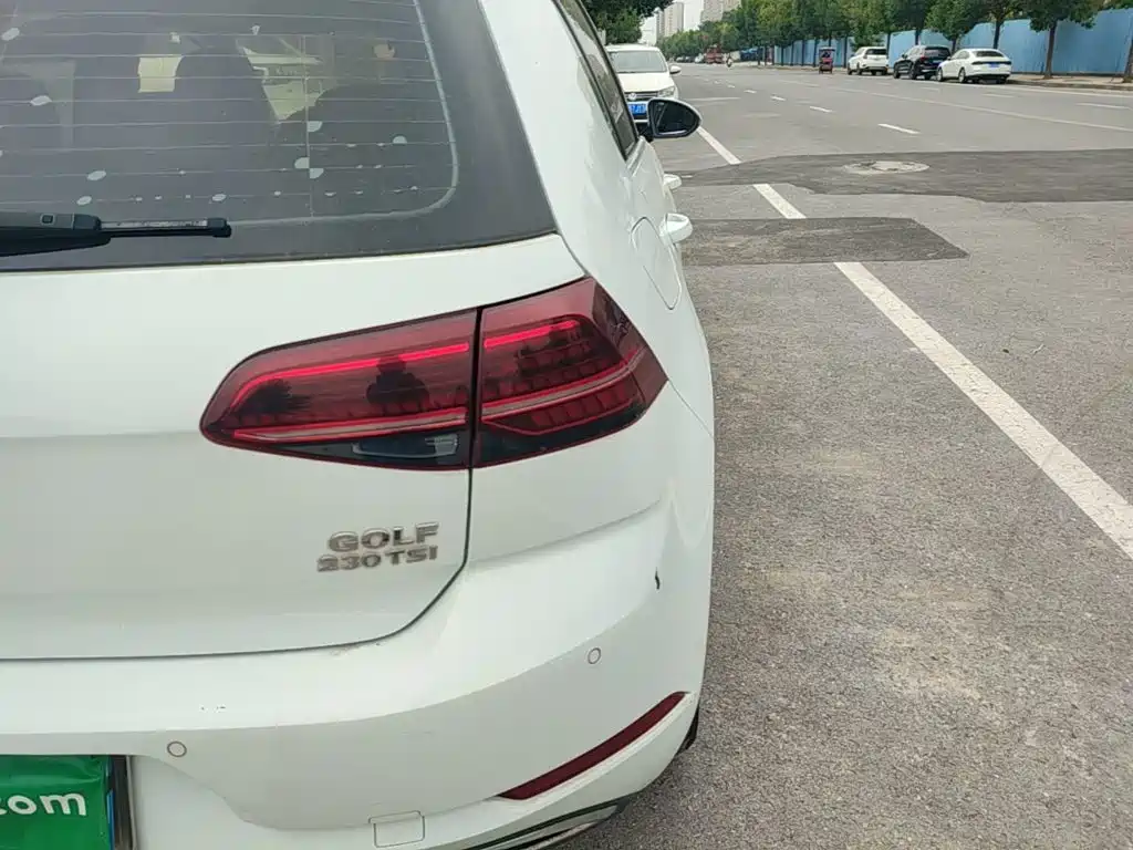 Volkswagen Golf — миниатюра 8