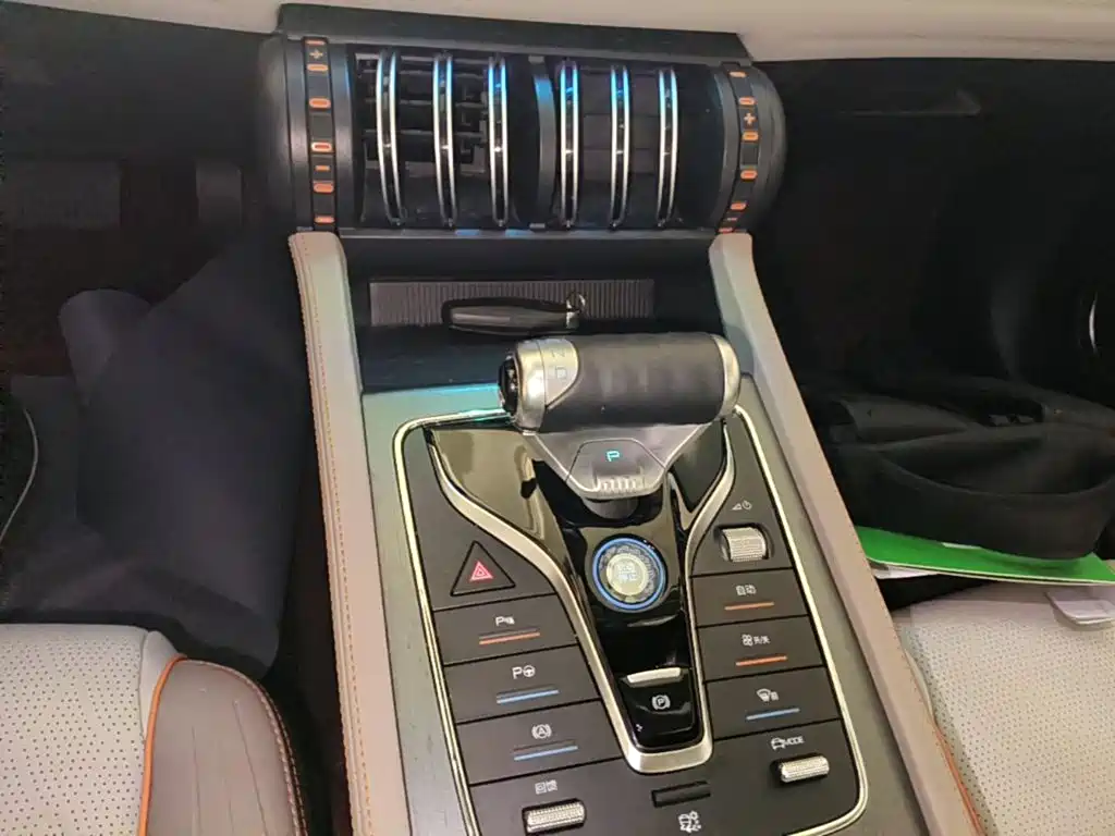 BYD Yuan Plus — миниатюра 14