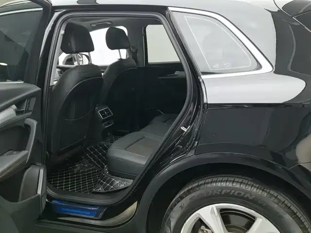 Audi Q5L 2020 40 TFSI