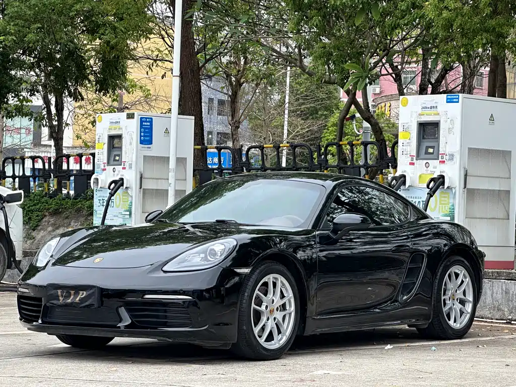 Porsche 718 2017