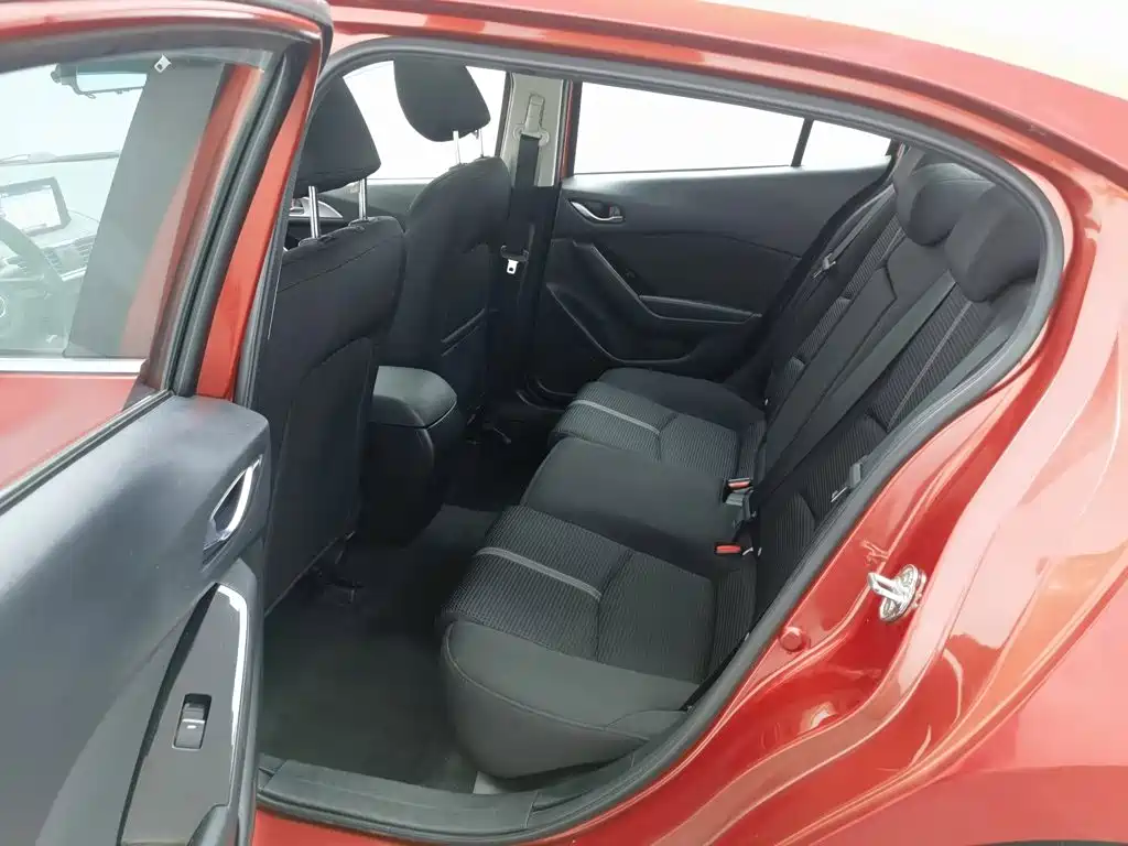 Mazda 3 Axela — миниатюра 15