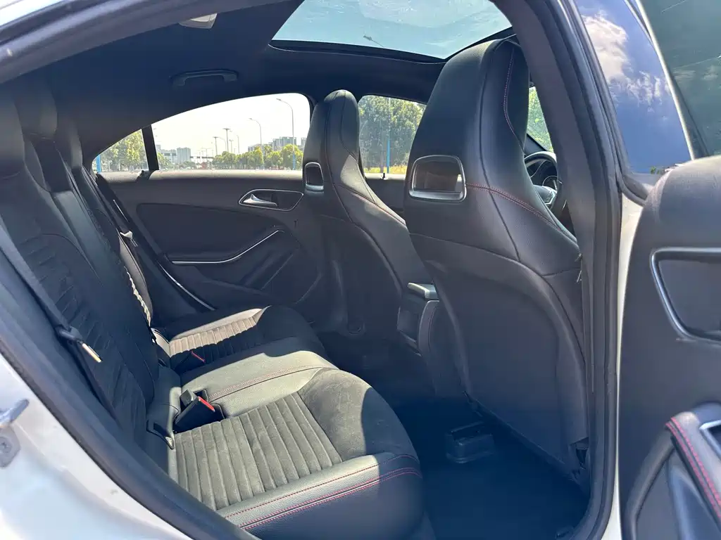 Mercedes-Benz CLA (Import) — миниатюра 16