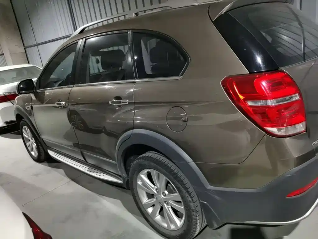 Chevrolet Captiva — миниатюра 4