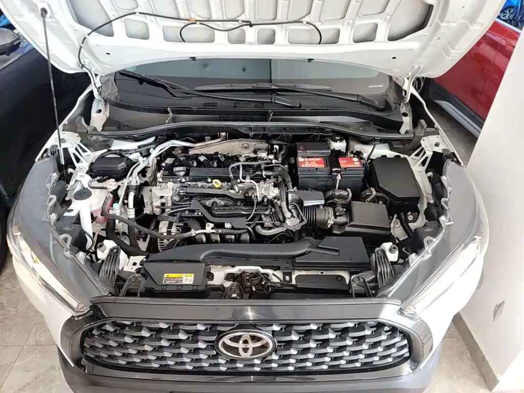 Toyota Corolla Cross — миниатюра 20