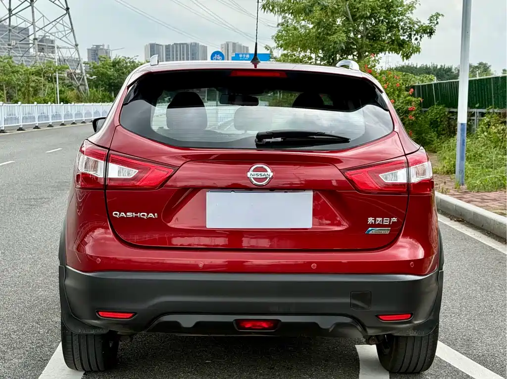 Nissan Qashqai — миниатюра 7