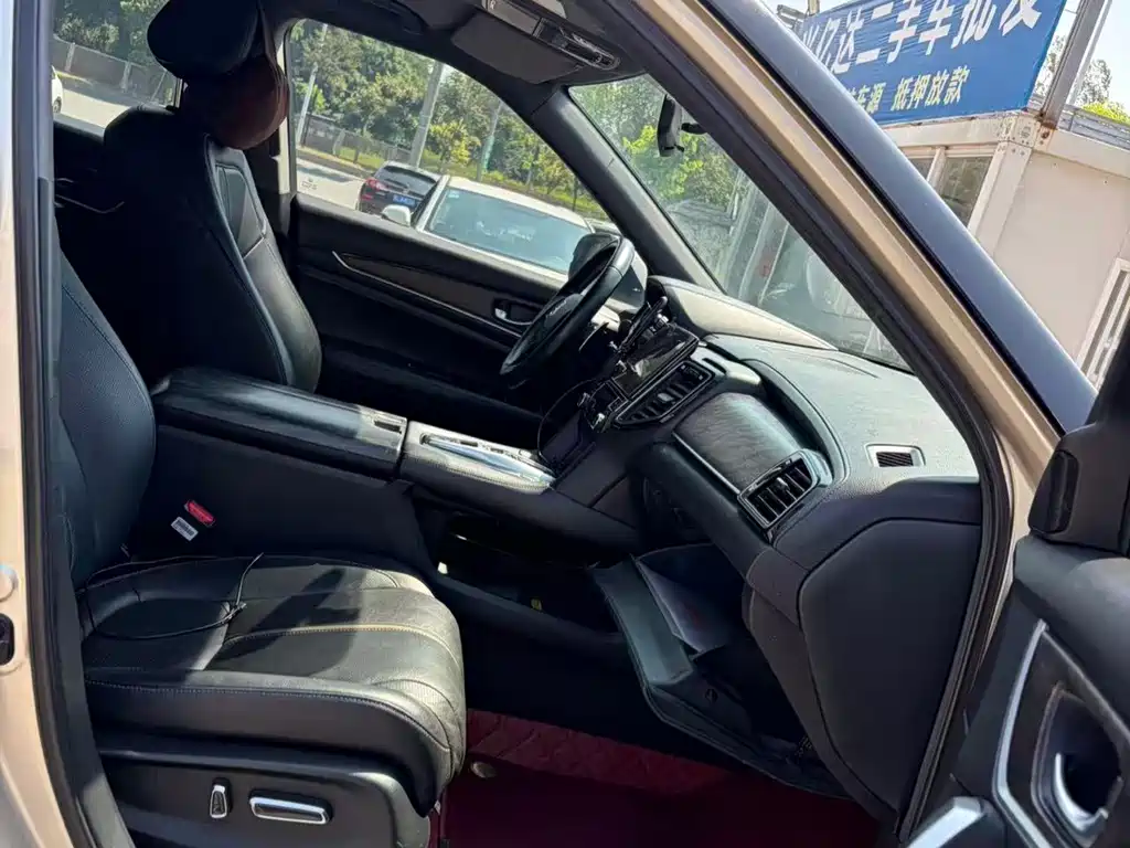 Honda UR-V — миниатюра 7