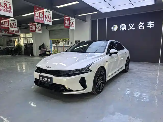 kia k5