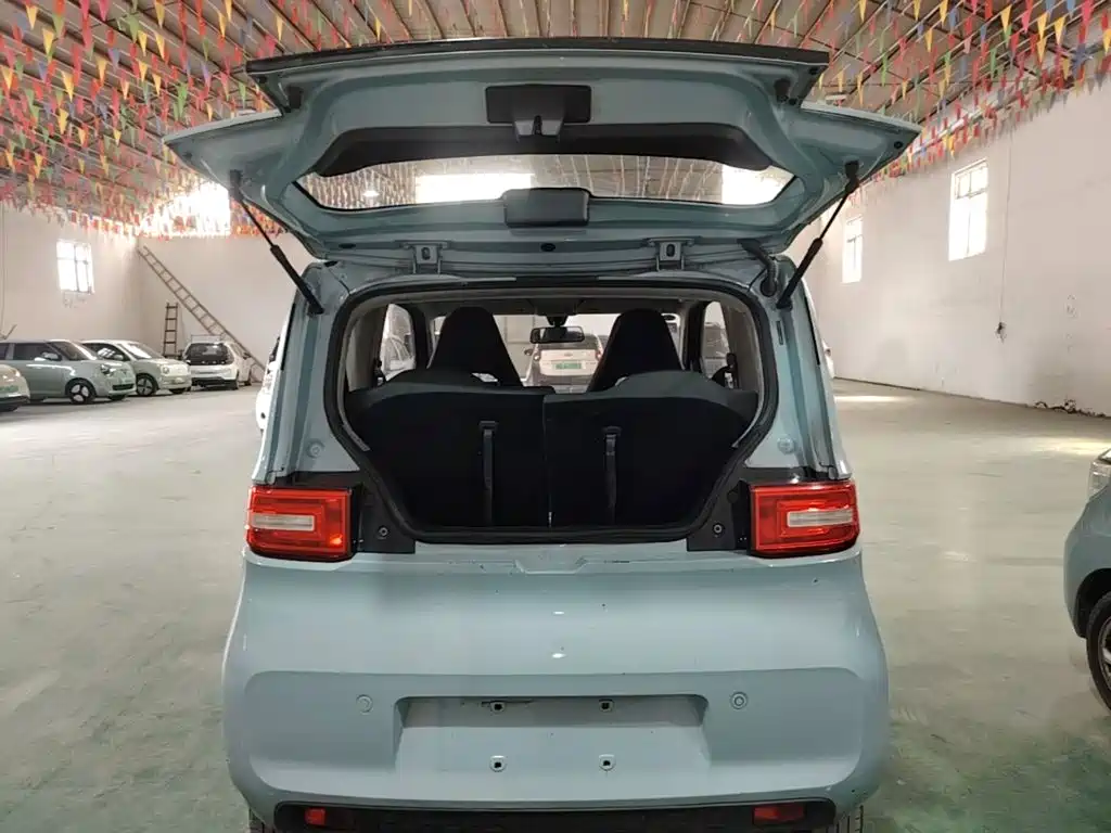 Wuling MINIEV — миниатюра 19