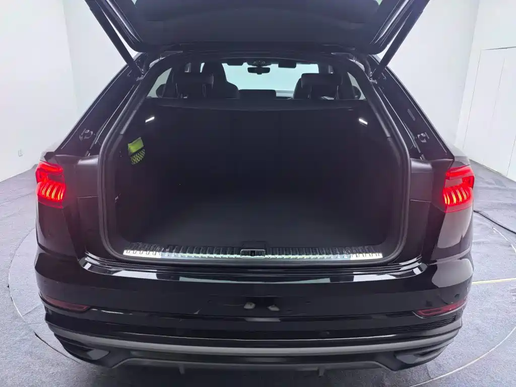 Audi Q8 — миниатюра 23