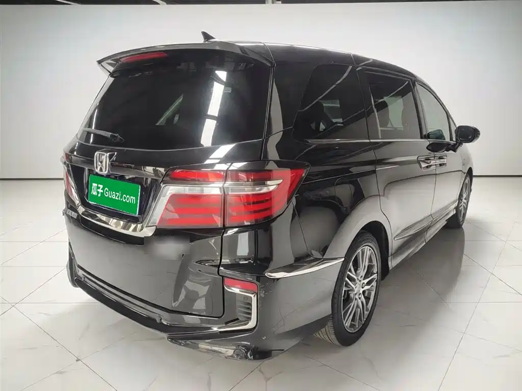 Honda Elysion 2019 2.0L Comfort