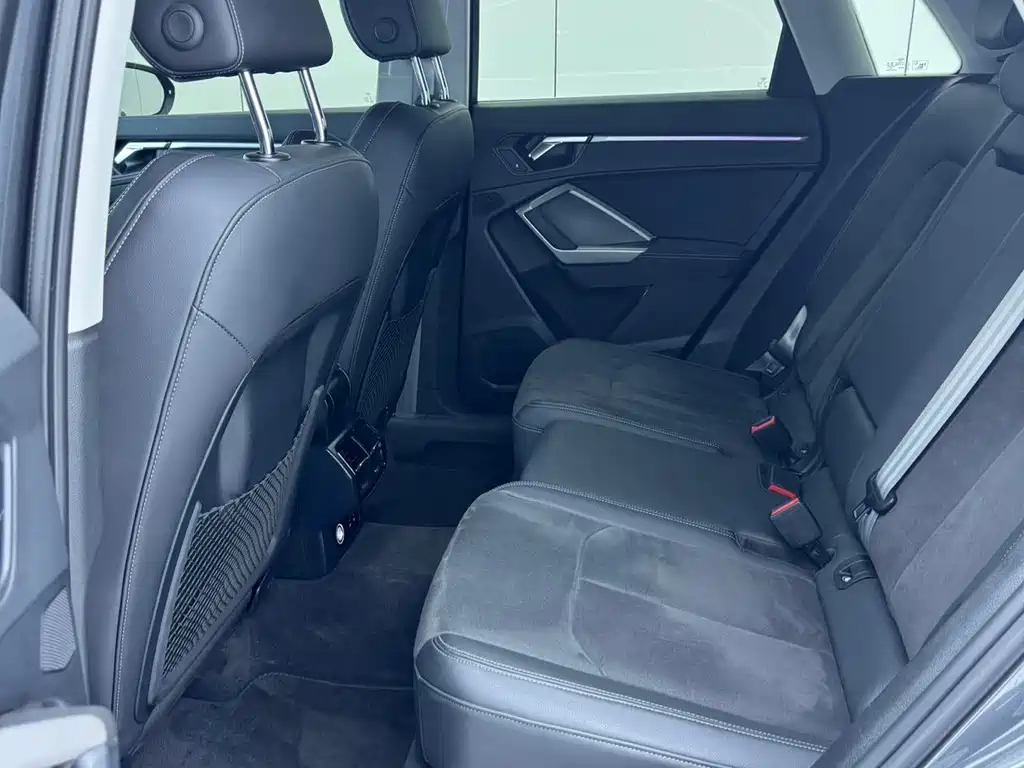 Audi Q3 — миниатюра 15