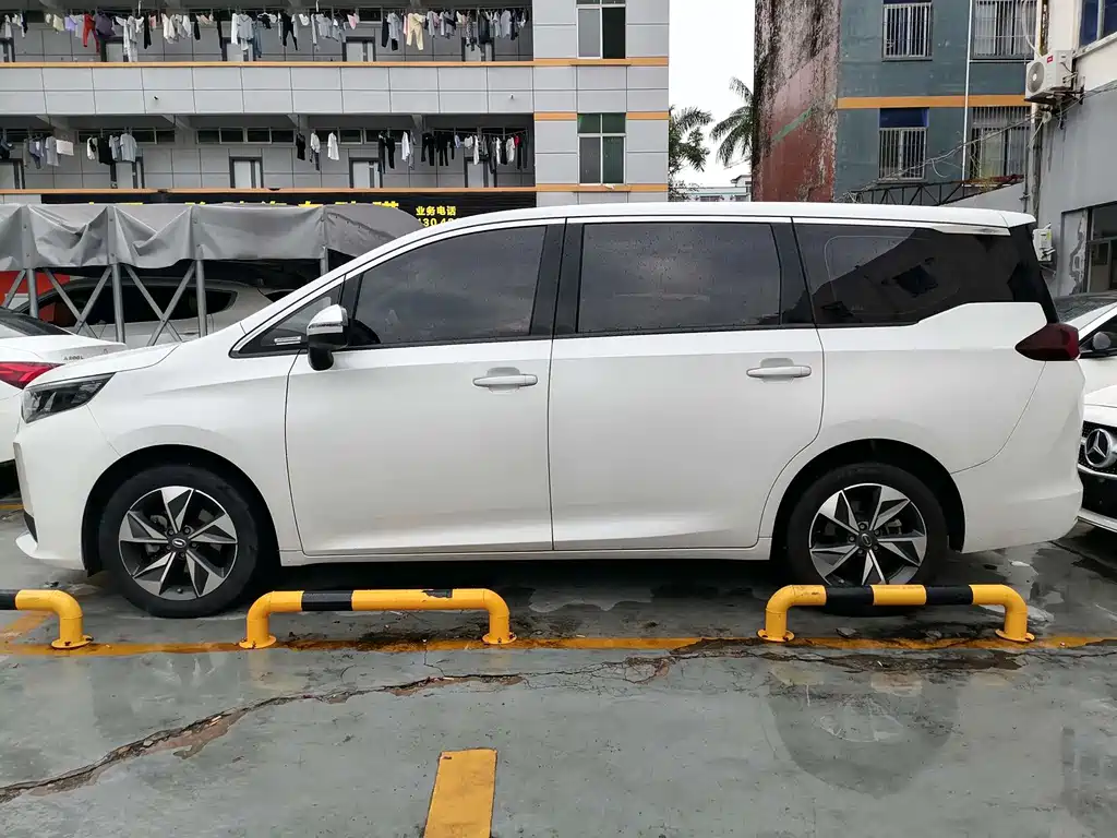 GAC Motor Trumpchi M6 — миниатюра 5