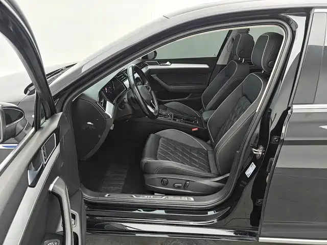 Volkswagen 迈腾 PHEV — миниатюра 12