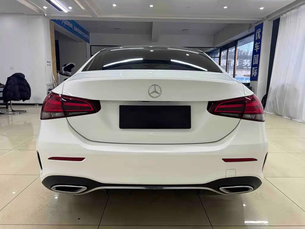 MERCEDES-BENZ A CLASS