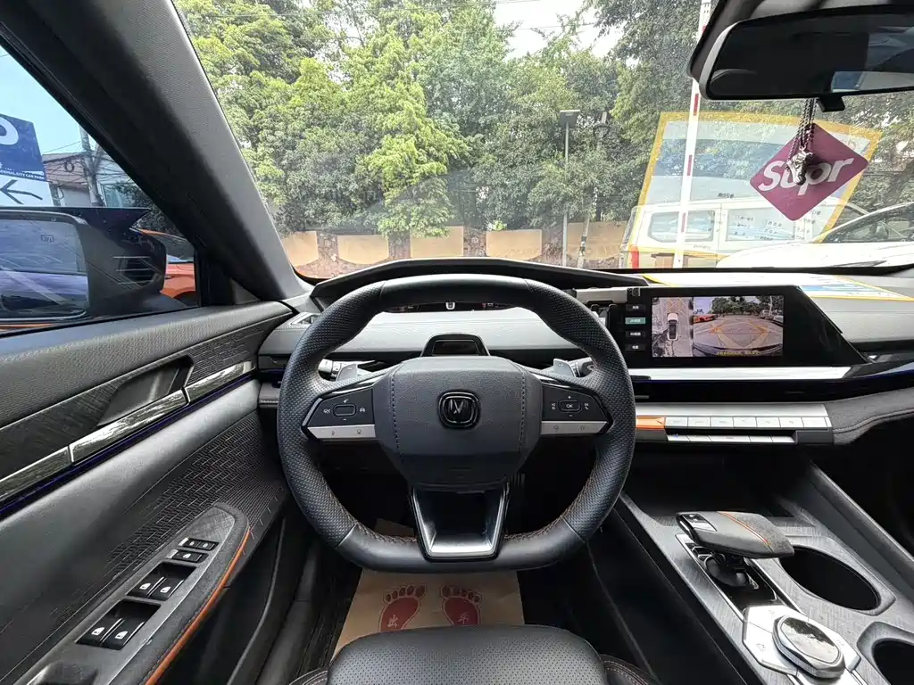 Changan UNI-V — миниатюра 6