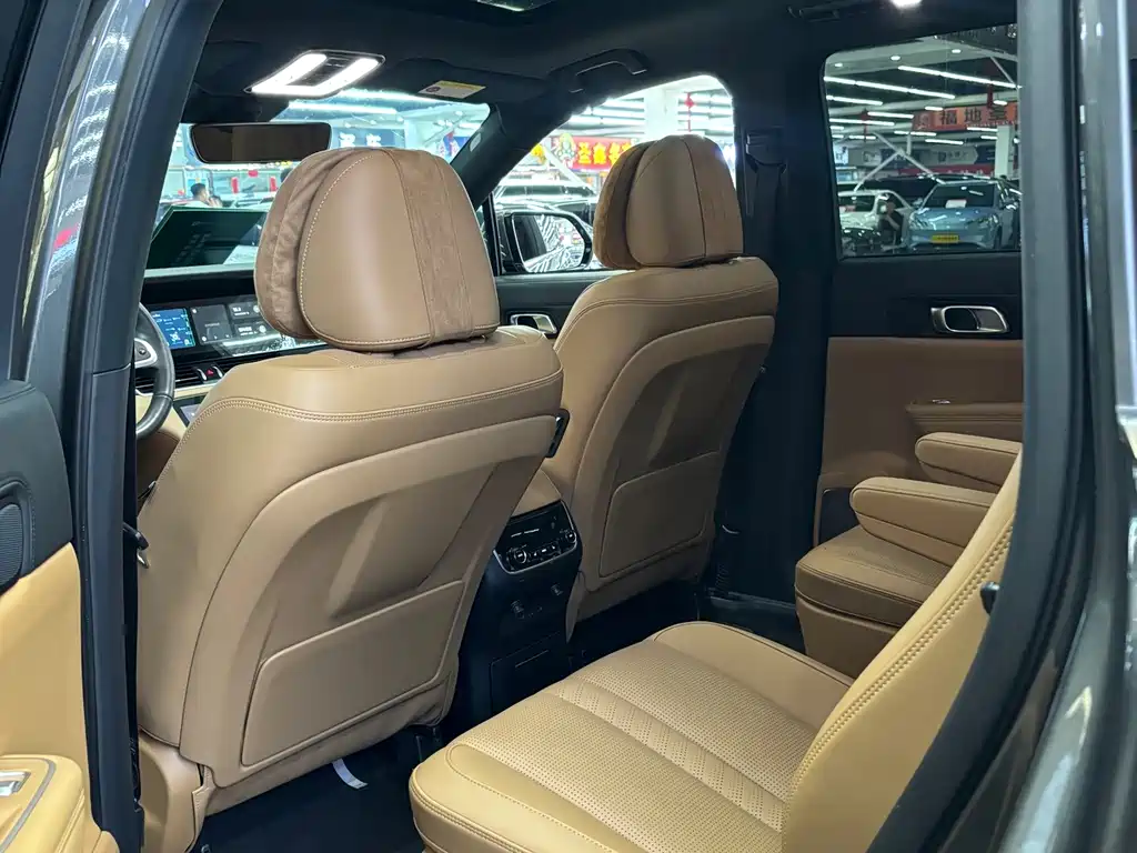 Li Auto Li ONE — миниатюра 7