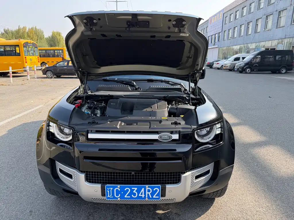 Land Rover Defender — миниатюра 14