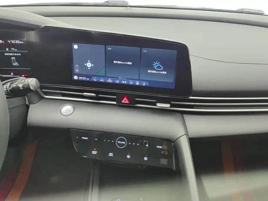 Hyundai Elantra — миниатюра 13