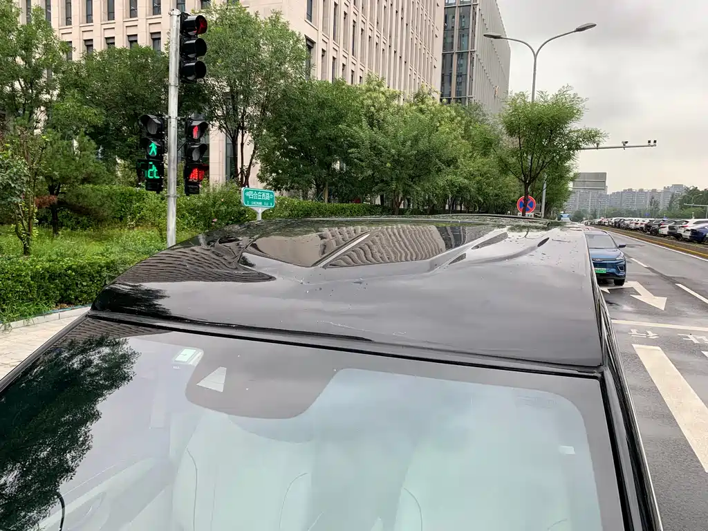 MERCEDES-BENZ V CLASS