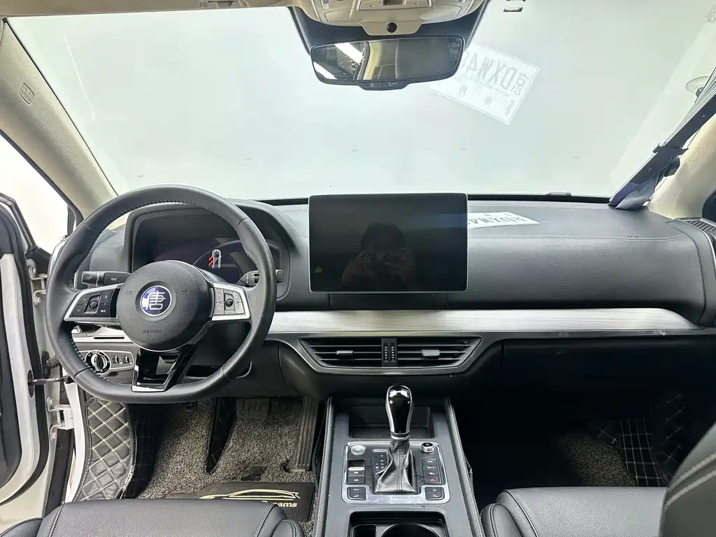 BYD Tang — миниатюра 13