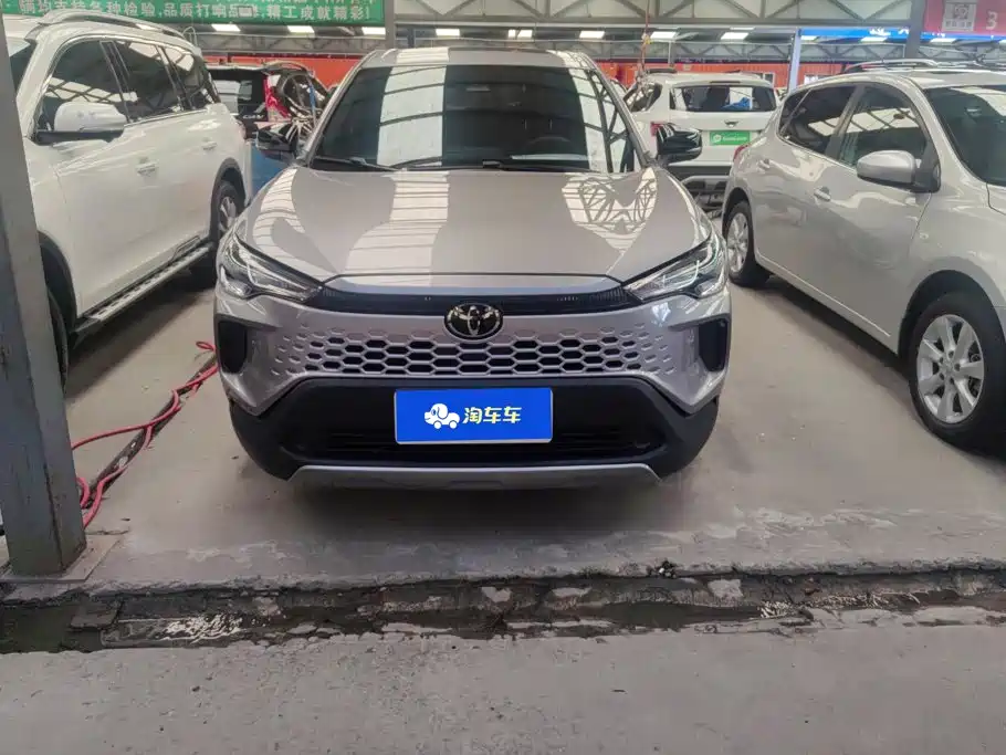 Toyota Corolla Cross — миниатюра 2