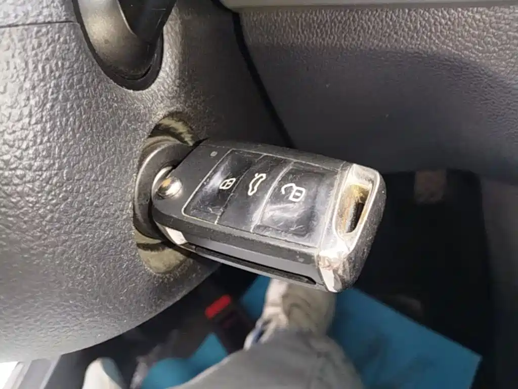 Volkswagen Lavida — миниатюра 9