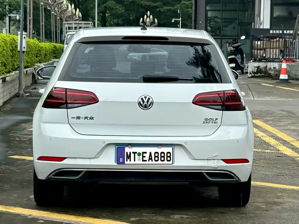 Volkswagen Golf — миниатюра 5