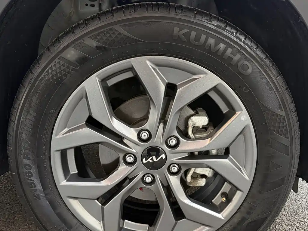 Kia Seltos — миниатюра 23