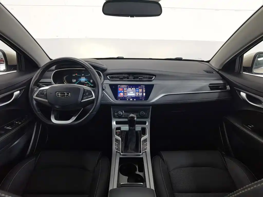 Geely Emgrand — миниатюра 5