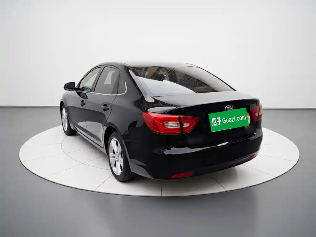 Bestune B30 — миниатюра 4
