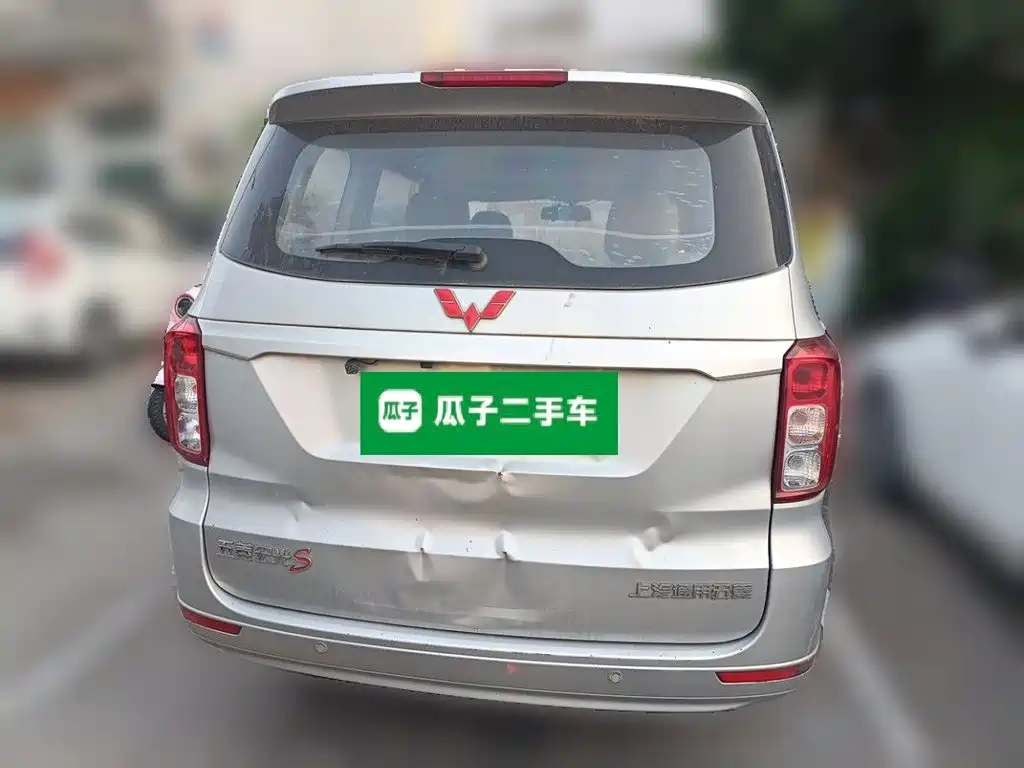 Wuling Hongguang — миниатюра 5