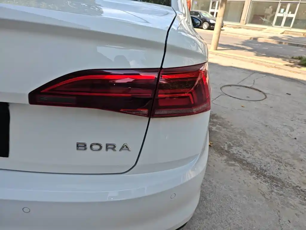 Volkswagen Bora — миниатюра 8