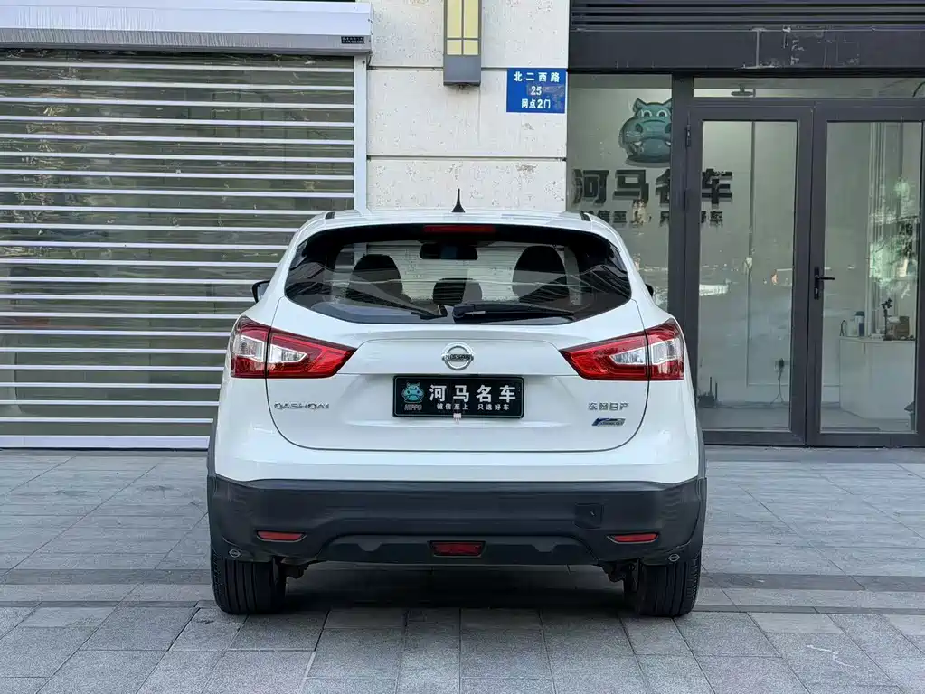 Nissan Qashqai — миниатюра 8