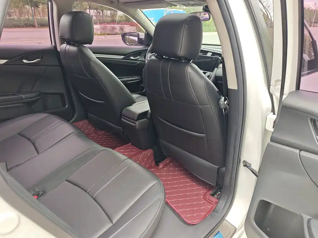 Honda Civic — миниатюра 9