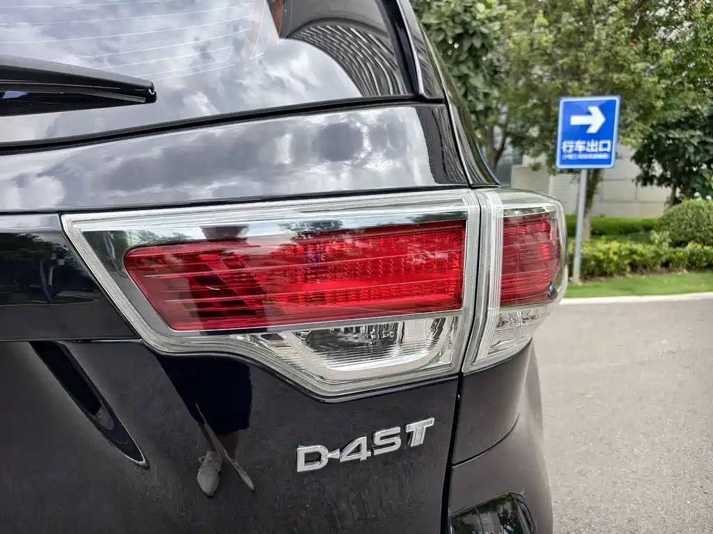Toyota Highlander — миниатюра 22