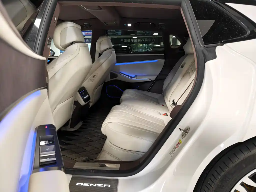 Denza Denza Z9GT — миниатюра 6