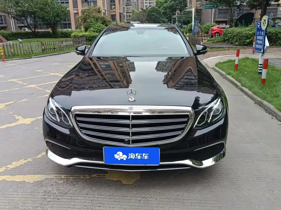 Mercedes-Benz E-Class — миниатюра 2