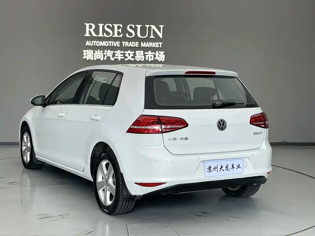 Volkswagen Golf — миниатюра 8