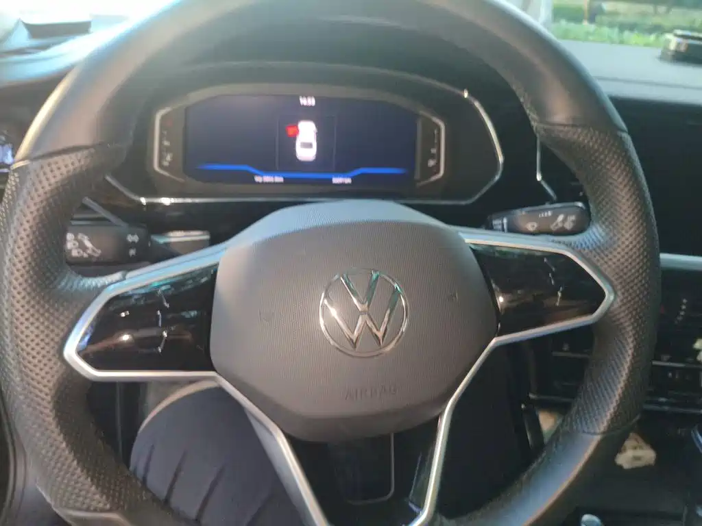 Volkswagen Passat — миниатюра 11