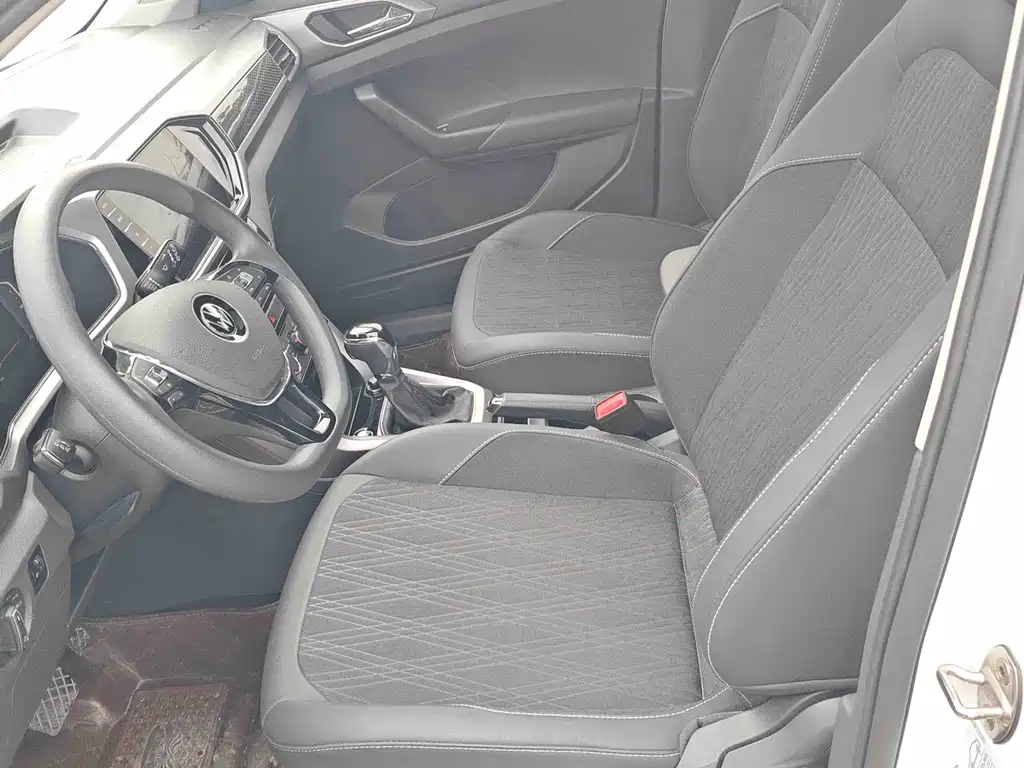 Volkswagen T-Cross — миниатюра 5