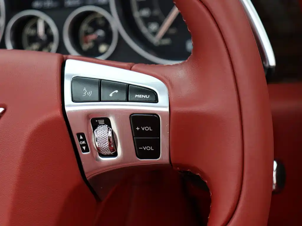 Bentley Continental — миниатюра 14