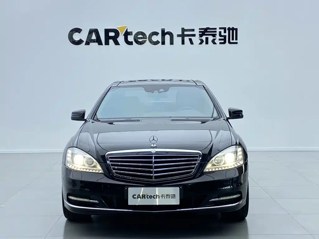 Mercedes-Benz S-Class — миниатюра 2