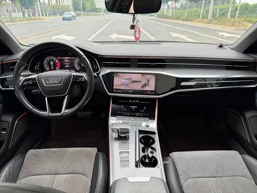 Audi A6L — миниатюра 9