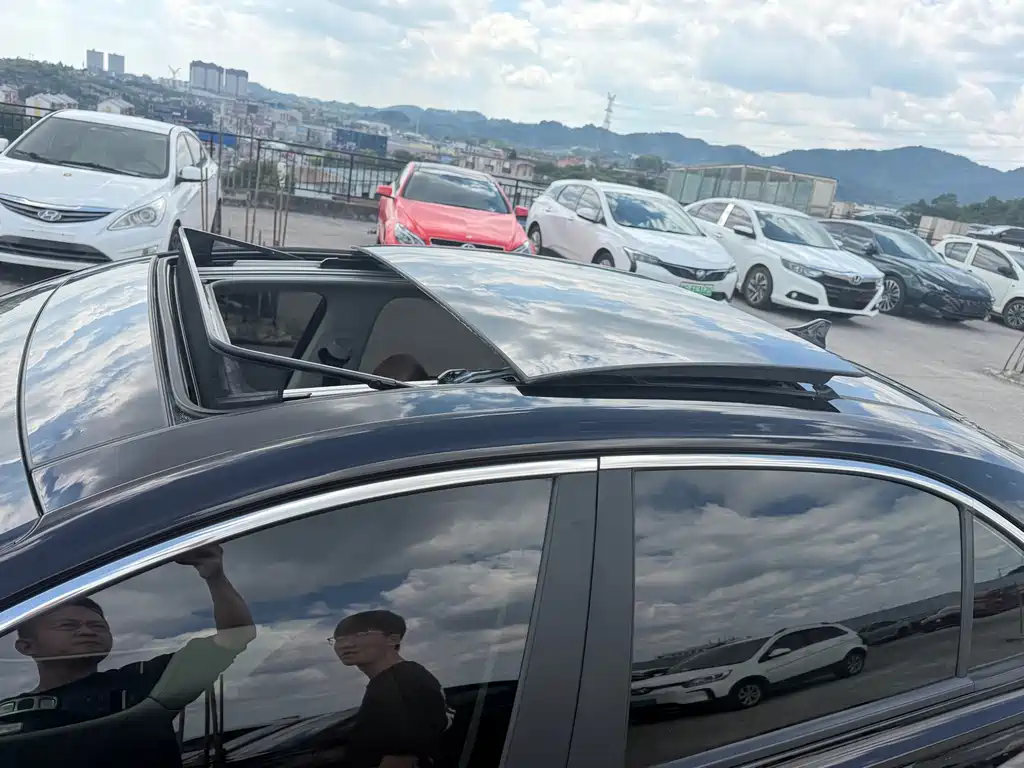 Hyundai Mistra — миниатюра 21