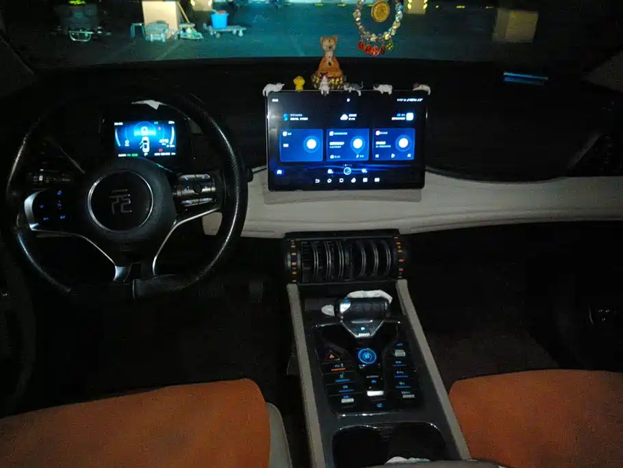 BYD Yuan Plus — миниатюра 12