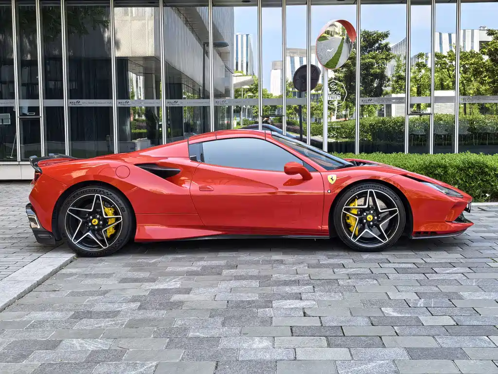 Ferrari F8 2020 Spider 3.9T V8