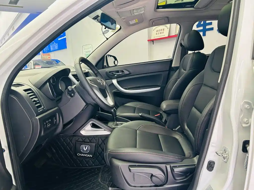 Changan CS35 — миниатюра 19
