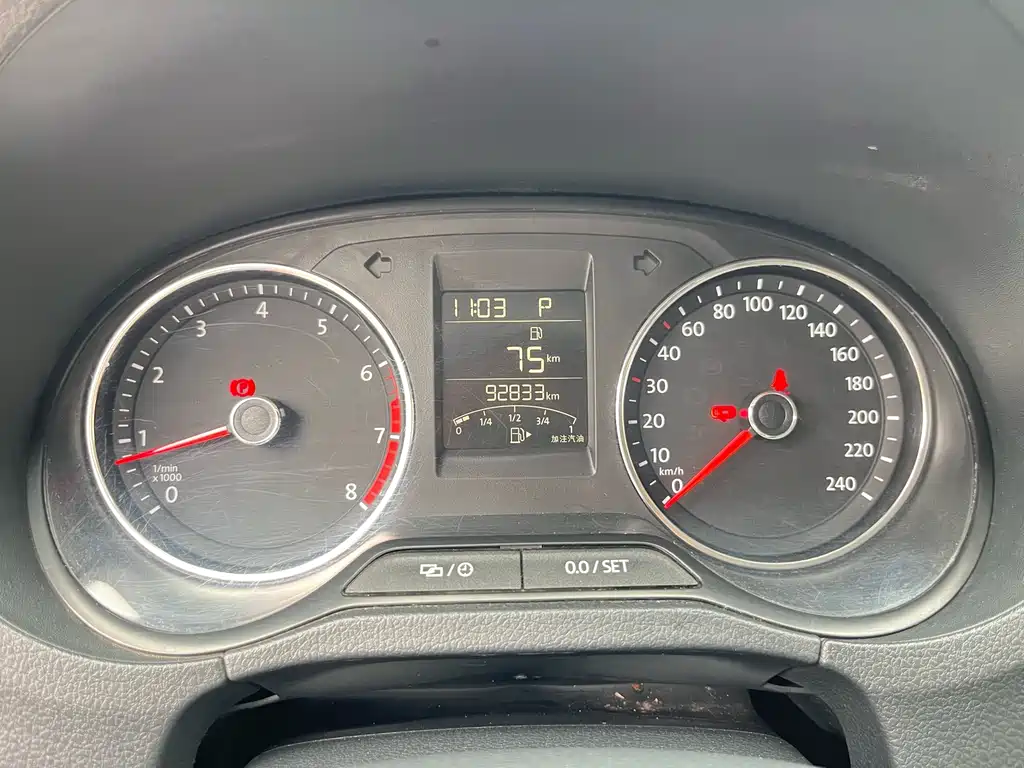 Volkswagen Polo 2016 1.6L AT Comfort