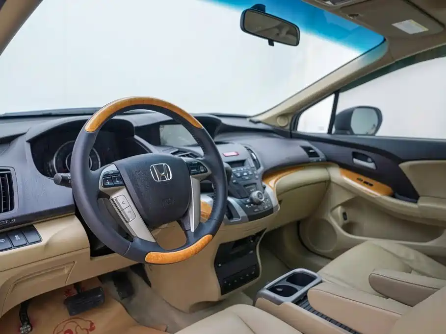 Honda Odyssey — миниатюра 6